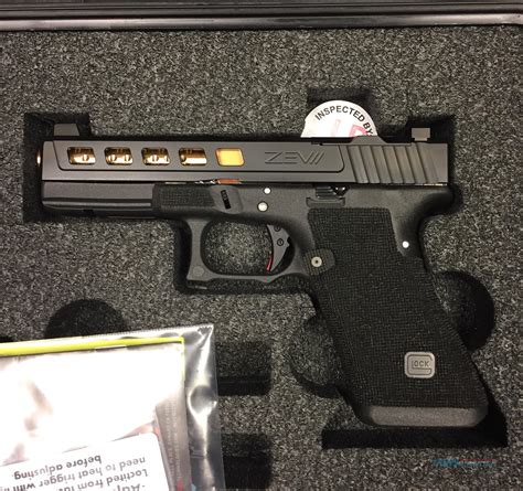 Glock G17 Gen 4 Mos - For Sale, Used - Excellent Condition :: Guns.com