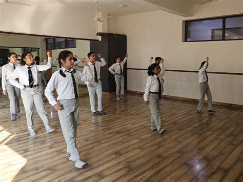 Delhi International School: Facilities