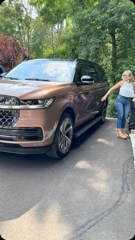 Nora Rose Jean (@bostonnrj) • Instagram photos and videos