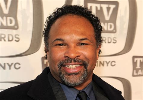 Who Is Karma Lawrence? Woman Who Took Geoffrey Owens' Photo at Trader ...