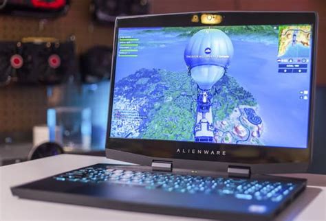 Alienware M15 OLED 的图像结果