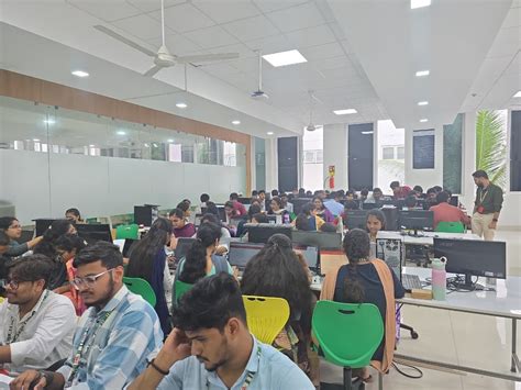 Carrier Opputunities | B.Tech IOT Program