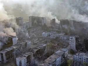 Russia-Ukraine war: Russia launches 'massive' attack on Ukraine power ...