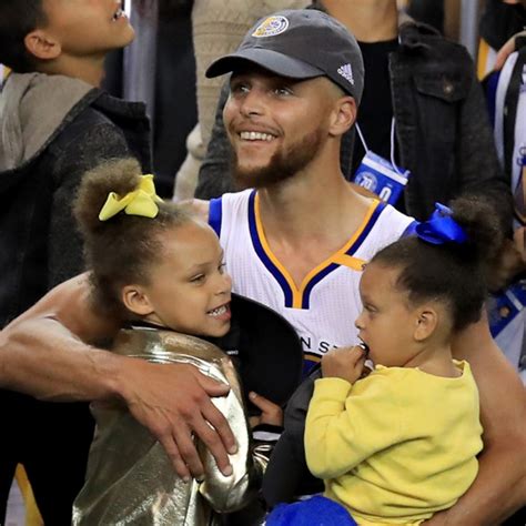Photos from Stephen Curry's Cutest Family Moments - Page 2 - E! Online - AU