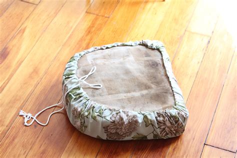 How To Make Super Quick & Easy Drawstring Seat Covers to Update Outdoor ...