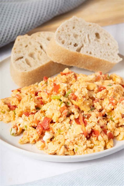 Huevos Pericos - Food Faith Fitness