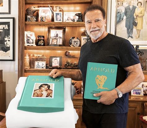 Arnold Schwarzenegger House (Detailed) – Gearth Hacks