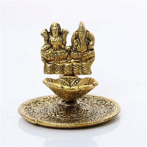 Giri - Laxmi Ganesh Diya | Ganesha Diya | Pooja Lamp