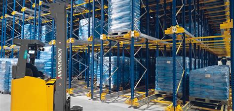 ECS Paneermeel saves space and costs with a multi-depth storage system