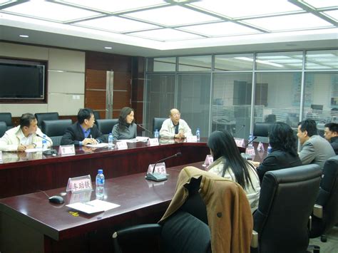 我院召开医院感染防控专题会议 - 徐州市第一人民医院