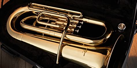 Tuba vs. Sousaphone - What's the Difference? | Gear4music