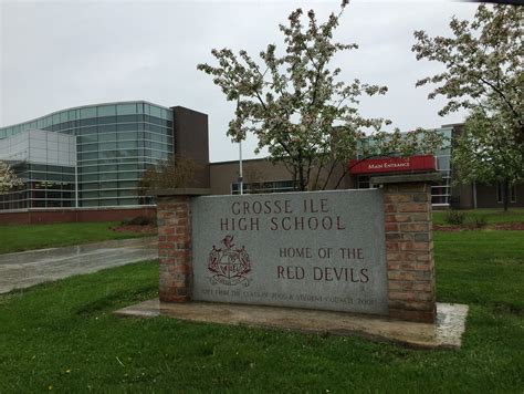 Grosse Ile H.S. lacrosse team accused of killing animal before game ...