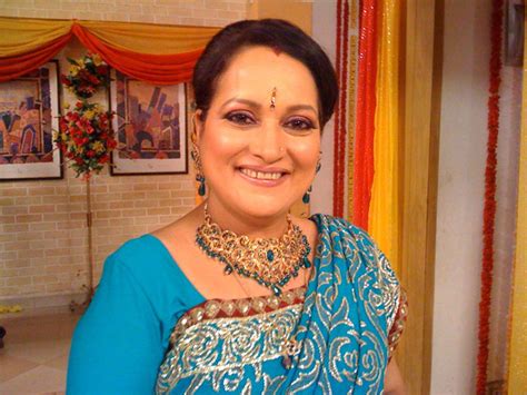 Himani Shivpuri Biography, Wiki, Dob, Height, Weight, Sun Sign, Native ...