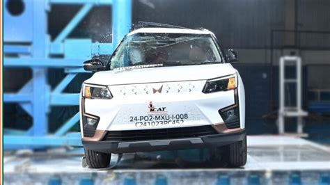 Mahindra XUV 3XO and XUV400 EV score 5-stars in BNCAP safety test ...