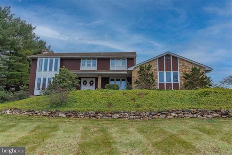 5696 Blue Grass Trail, Coopersburg, PA 18036 | Homes.com
