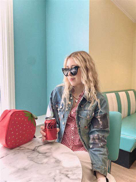 𝓜 🍒🍰 (@cherry.cakezz) • Instagram photos and videos