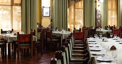 Restaurant Table Design Plan 的图像结果