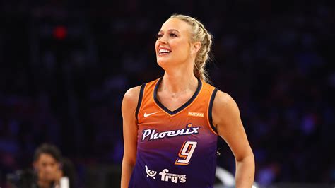 WNBA Bombshell Accused Of Sleeping With CEO Before Trade