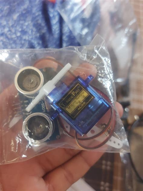 Electronic Spices SG90 Micro Digital Servo Motor 9G with HC-SR04 ...