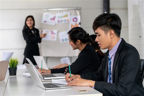 Training Development 的图像结果