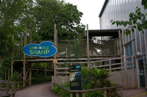 ZooLex Image - Entrance Way and Signage