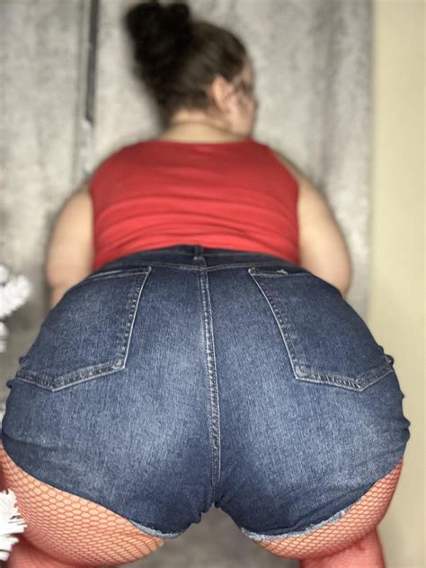Big booty queen! : r/Herbooty