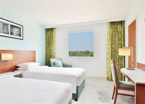 Fairfield Room Twin Bed