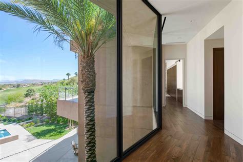 Pros and Cons of Using LVT for Custom Homes - Merlin Custom Home ...