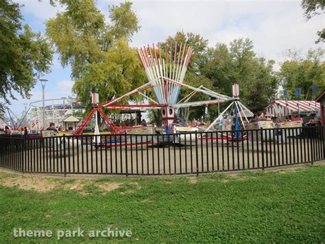 Scrambler at Stricker's Grove | Theme Park Archive