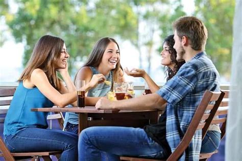 Your guide to dating an introvert | Femina.in