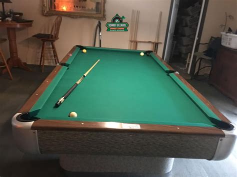 A.E. Schmidt Comet Pro 8' Pool Table in Original Condition