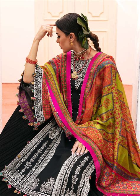 Hussain Rehar Mausam Luxury Lawn Collection – AANDHI – YourLibaas