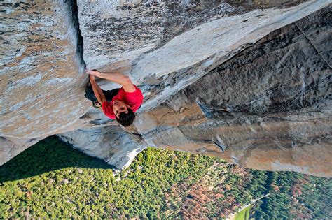 The 25 best documentaries streaming that capture memorable moments in time