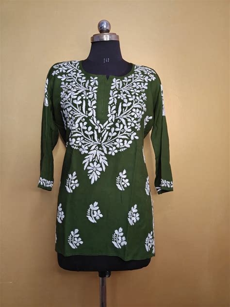 Chikankari Short Kurti – varnikaexclusivechikan