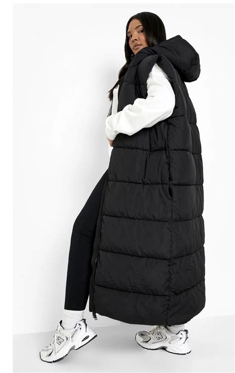 Pin by Mickenzie on Fashion | Vest outfits for women, Puffer vest ...