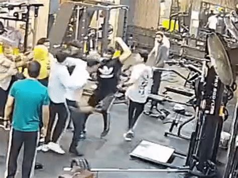Jhansi Jeweller Son Brutally Attacked in Gym | Goons Beat Him Over Machine