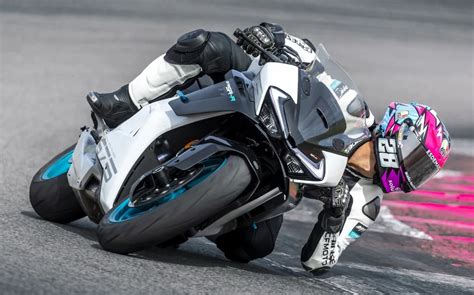 DNA Hochleistungs-Luftfilter Für CF Moto 675 SR-R (2025) – Bis Zu 18,64 % Mehr Luftstrom & 98–99 % Filtereffizienz