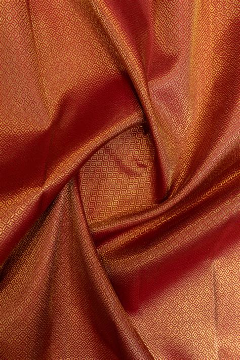 Sangria red iruthalaipakshi brocade pure Kanchipuram silk saree – Clio ...