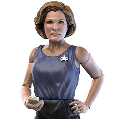 Star Trek: Voyager: Year of Hell Captain Kathryn Janeway Action Figure