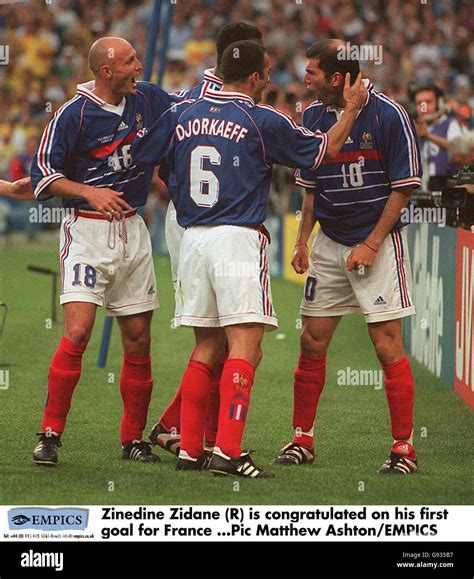 Soccer - World Cup France 98 Final - Brazil v France Stock Photo - Alamy