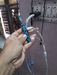 Amazon Basics Bluetooth 5.0 Neckband with Magnetic Earbuds | Up to 30 ...