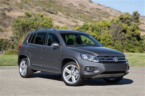 2017 Volkswagen Tiguan (VW) Review, Ratings, Specs, Prices, and Photos - The Car Connection