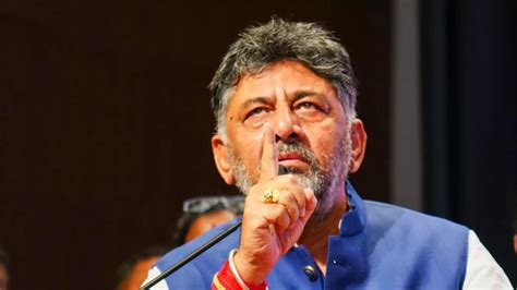 'I am a born Hindu': Shivakumar's response to critics in party. Should ...
