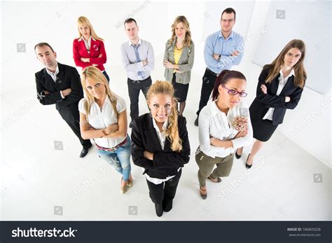 Group of Business People Standing Together 的图像结果