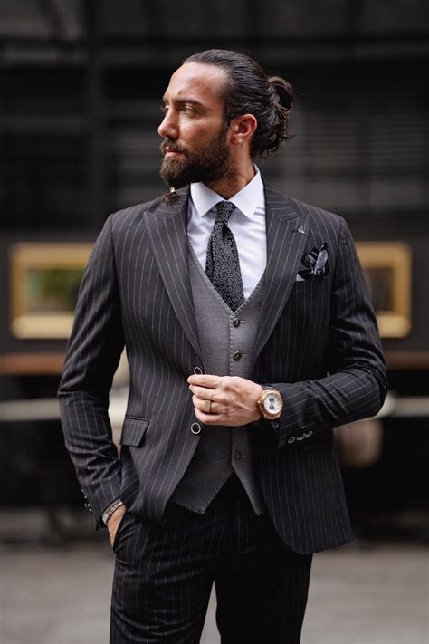 Slim Fit Business Suit 的图像结果