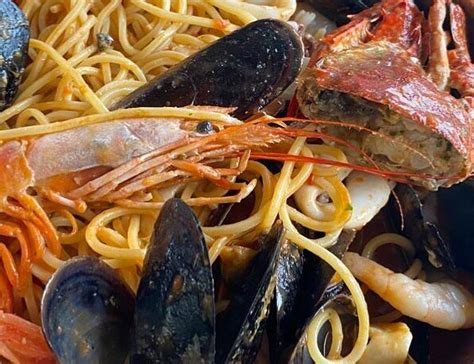 10 BEST Restaurants Near Ristorante Pizzeria Alla Pergola