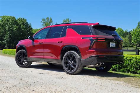 2024 Chevrolet Traverse First Drive Review | Capital One Auto Navigator