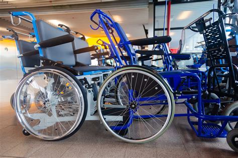 Wheelchair Leg Raise Bracket & Footrest User Guide - YATTLL Wheelchair Supplier | Medical ...