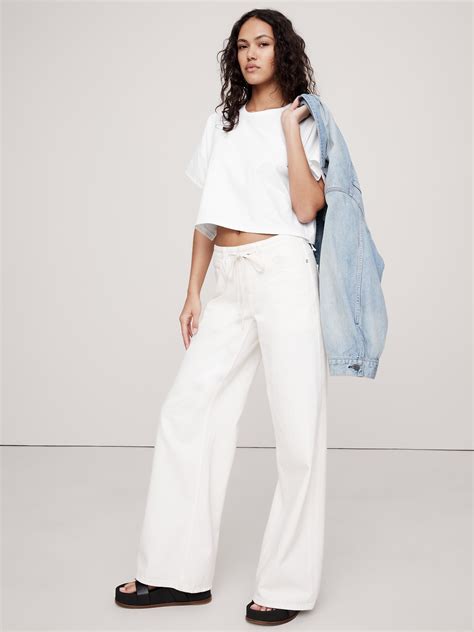 Mid-Rise Wide-Leg Drawstring Jean | Banana Republic