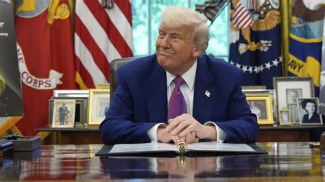 After raising $600 million in political donations, Donald Trump eyes $1 ...